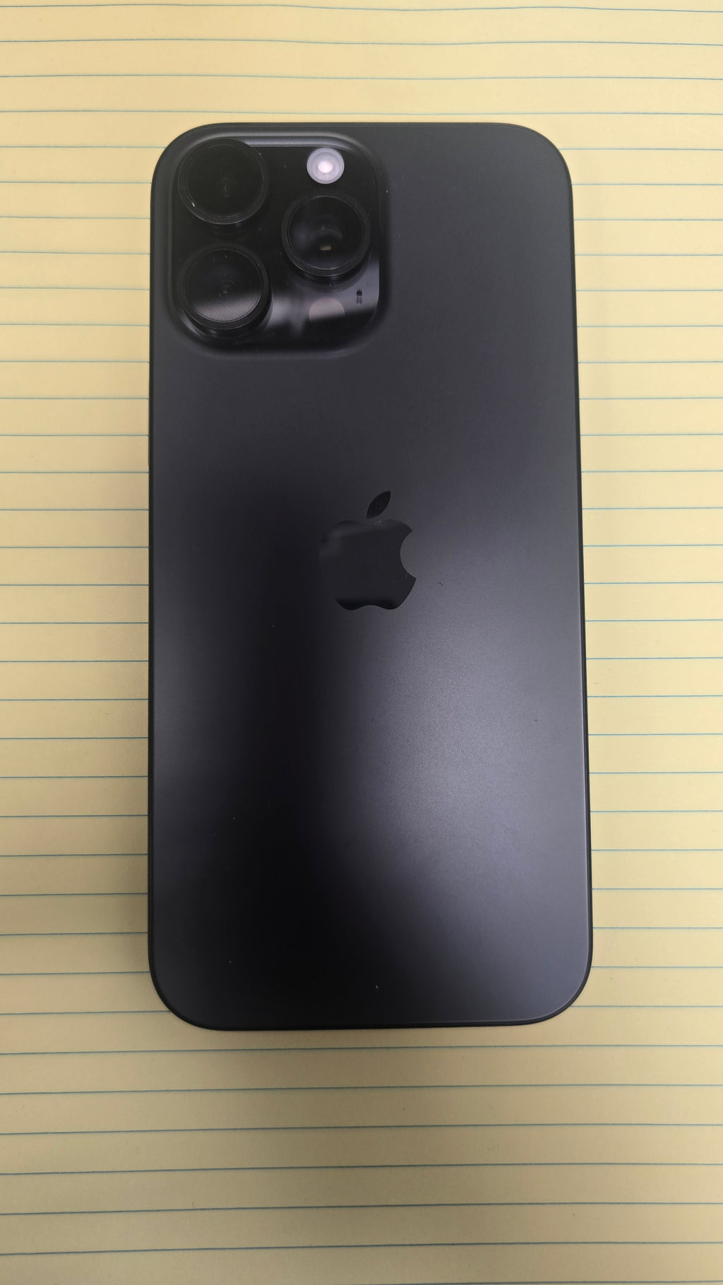 iPhone 16 Pro Max 256GB - Black Titanium